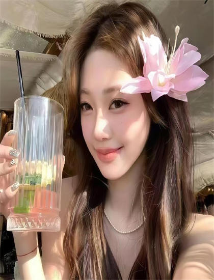 《明星整人秀 第九季》叙事手法非主流解析：时间线安排与视角切换技巧探讨